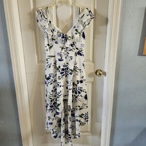 I.N. San Francisco Hight Low Floral Dress Size Small White with Blue Flowers